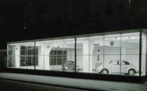 Showroom van Pon aan de Arnhemseweg (1980)